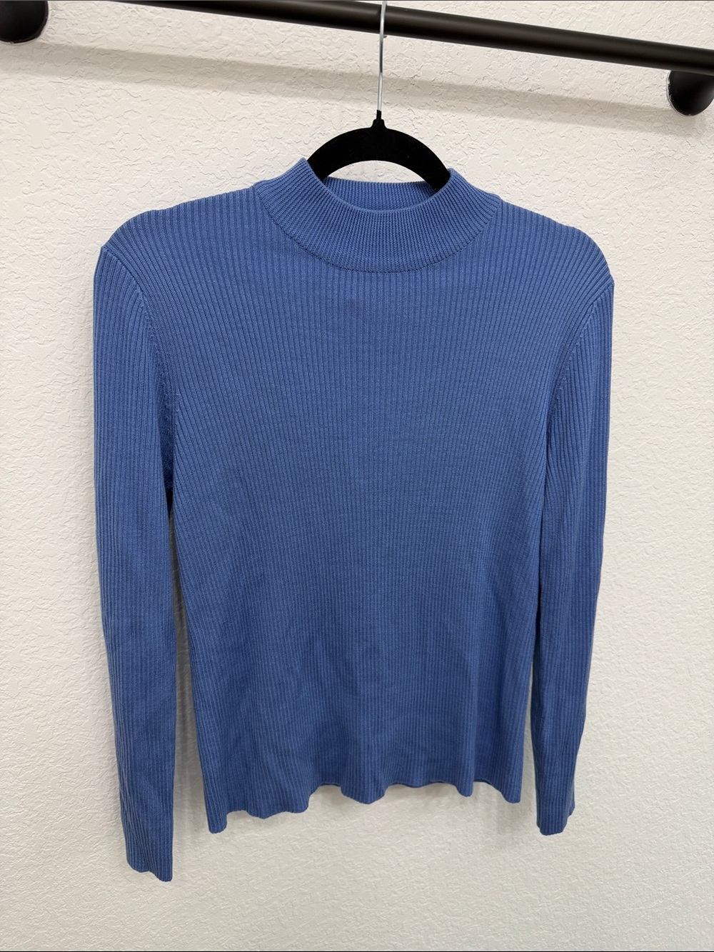 Requirements Men's Ribbed Turtleneck Sweater - Periwinkle Blue